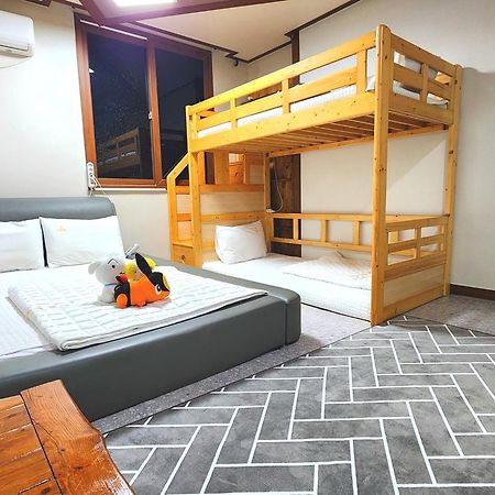 Kids & Family Hotel Gyeongju Ngoại thất bức ảnh