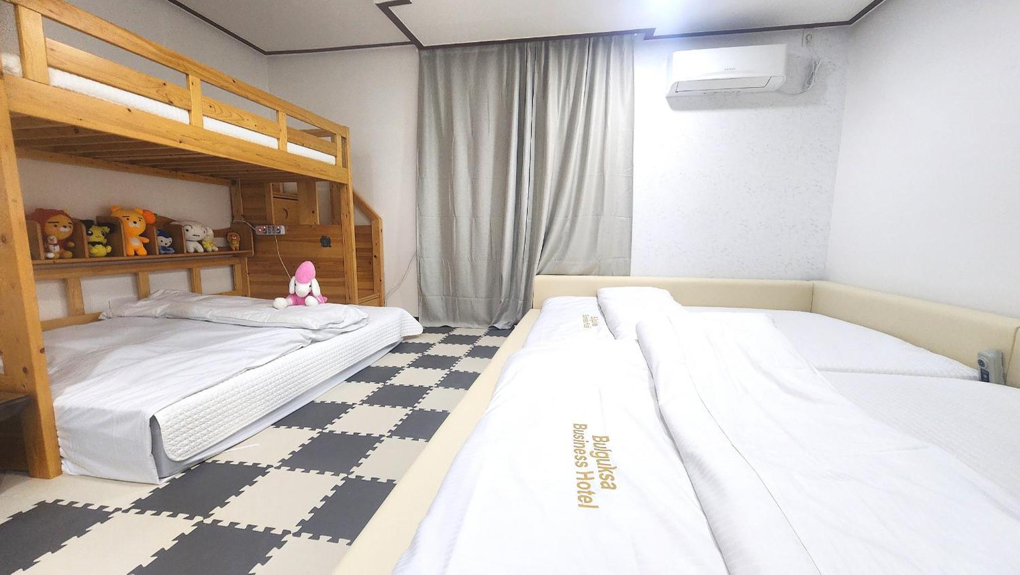 Kids & Family Hotel Gyeongju Ngoại thất bức ảnh