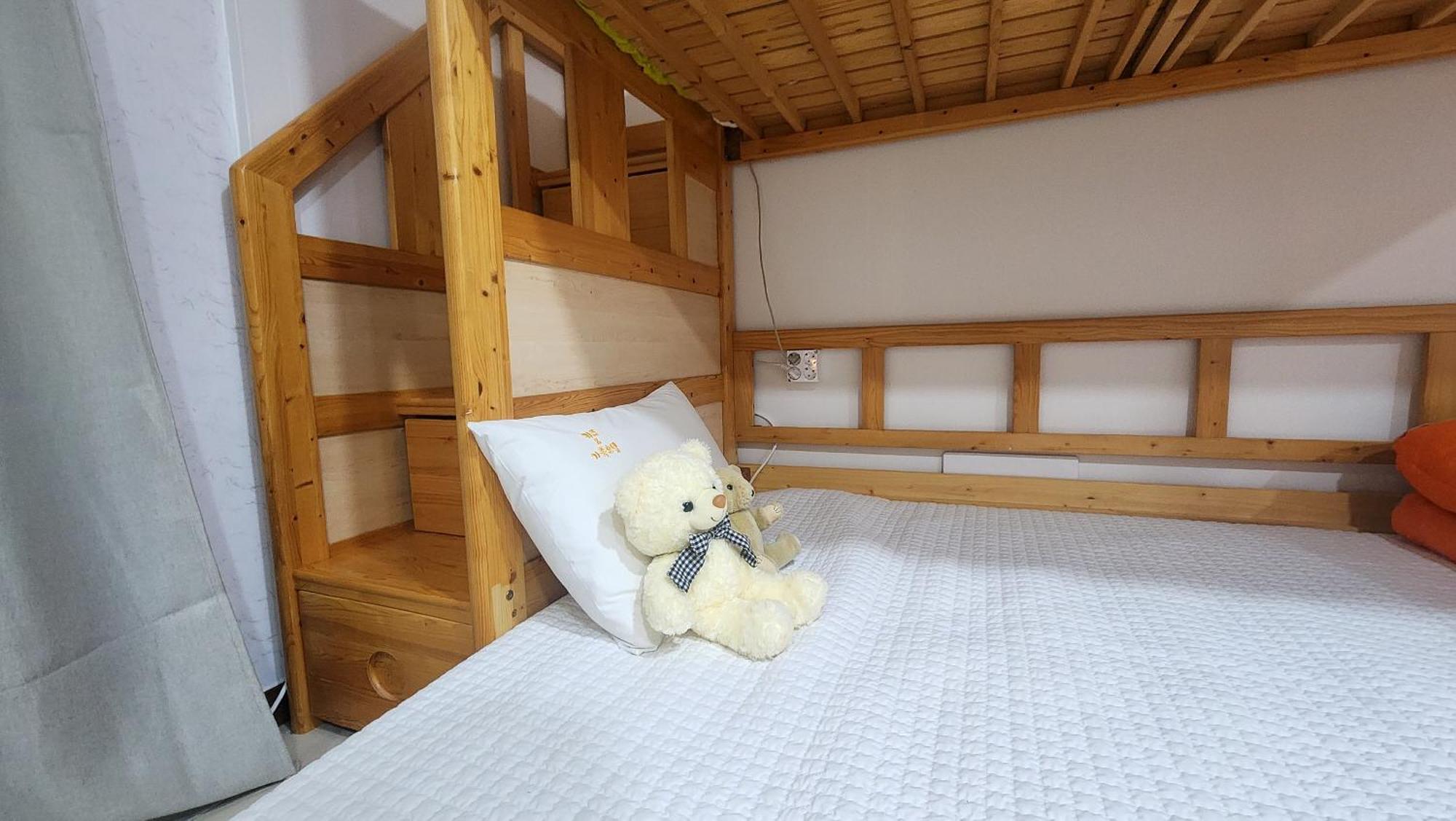 Kids & Family Hotel Gyeongju Ngoại thất bức ảnh